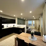 Kotimaailma #6 - Hieno Ja Tilava Kaksio Keskustassa Appartement