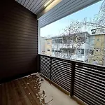 Kotimaailma #6 - Hieno Ja Tilava Kaksio Keskustassa شقة *